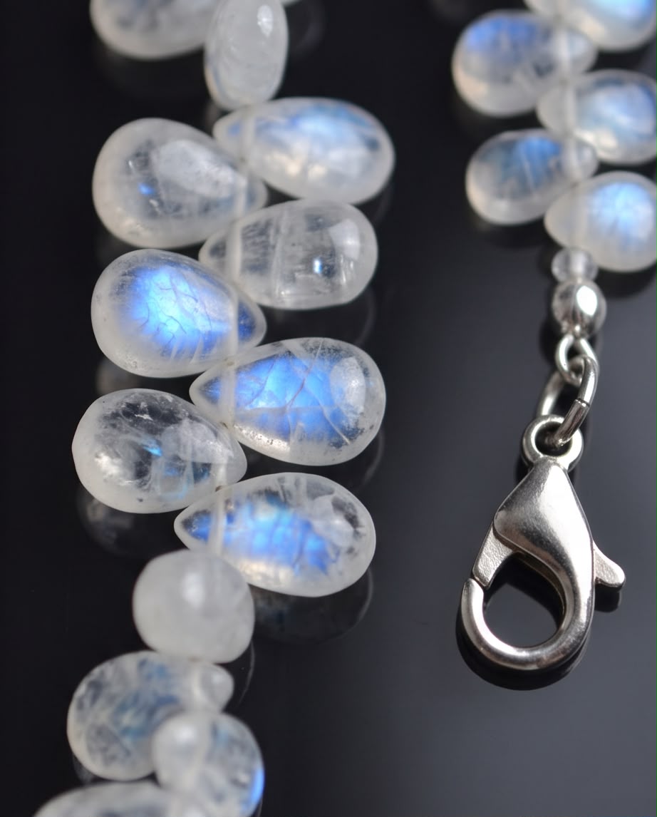 Mondstein Edelstein Kette (blaue Adulareszenz) mit 925 Silberverschluss