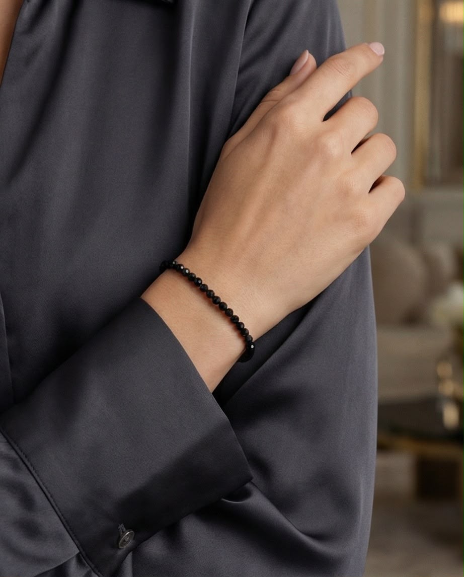 Schwarzer Turmalin Edelstein Armband mit 925 Silberverschluss facettiert