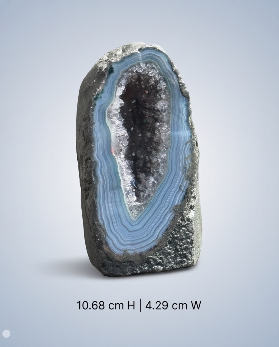 Amethyst Kathedralen Druse mit Achat-/ Kalcedonrand aus Brasilien